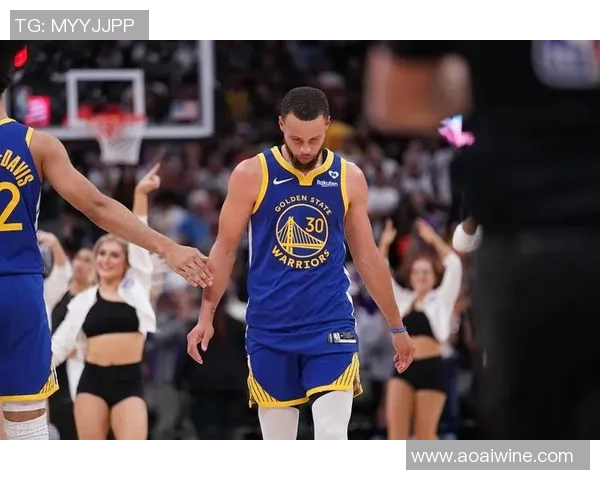 11年快船对阵勇士精彩直播回顾与赛后分析全程精彩瞬间不容错过